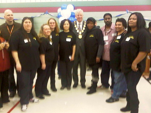 Glendower Area Crisis Response Team (GACRT) team members with @mayormiller in #agincourt Levee #Toronto twitpic-com-11xxog